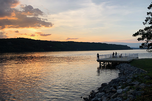 Quiet Cove Dock Image